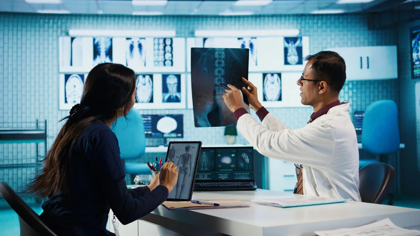 Magnetic Resonance Imaging — Brain / Spine Banner